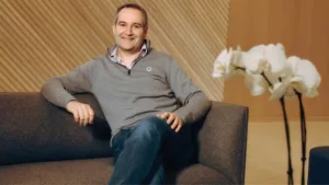 Read more about the article ഐബിഎമ്മിന്റെ മാത്യു കാൻഡി ഓസ്ട്രേലിയയുടെ 2024 ലെ ജനറേറ്റീവ് ആർട്ടിഫിഷ്യൽ ഇന്റലിജൻസ് സ്കെയിലിൽ പുതുമയുടെ തെളിവുകൾ കാണുന്നു