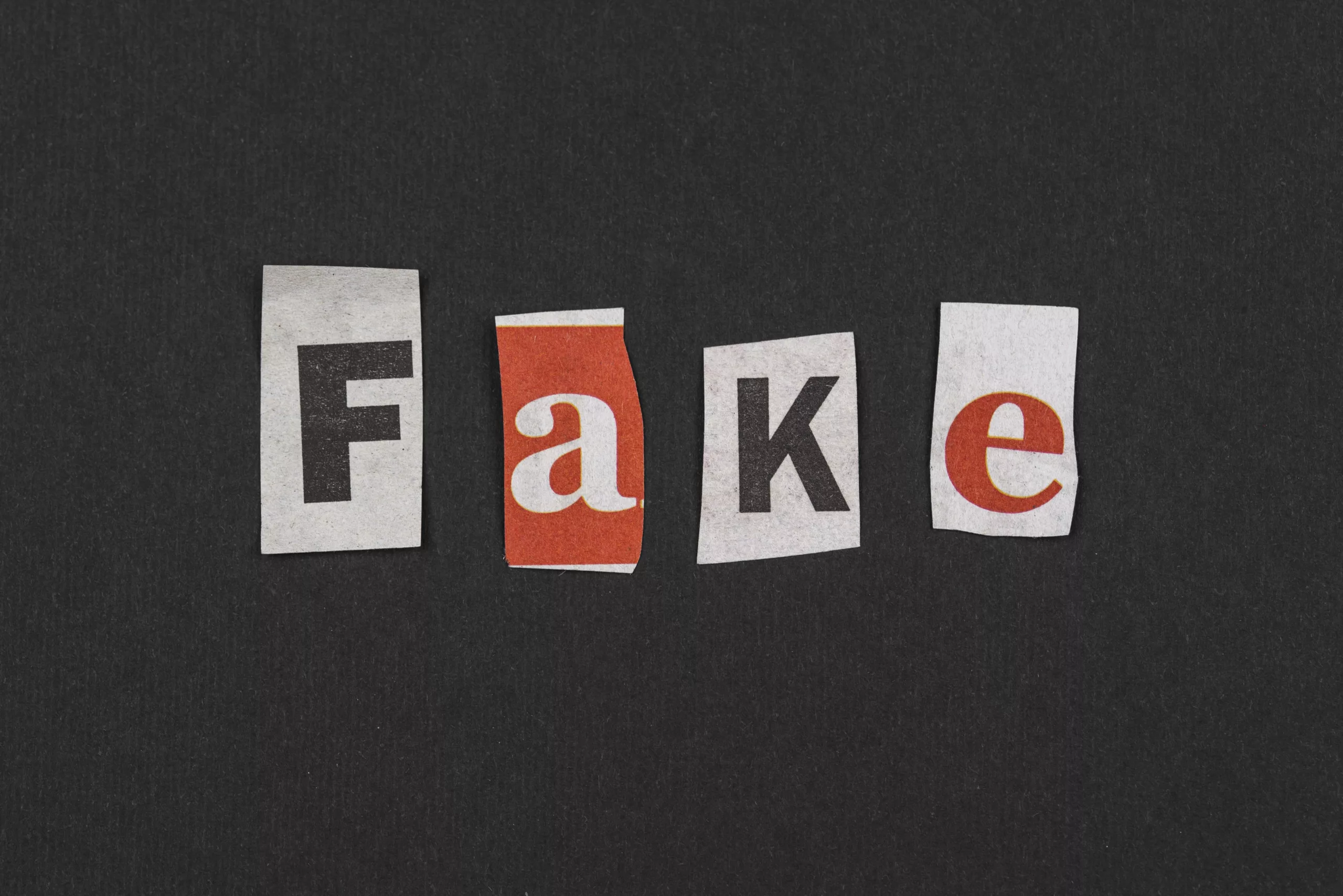 You are currently viewing ആർട്ടിഫിഷ്യൽ ഇന്റലിജൻസ് ഉപയോഗിച്ച് ഗോൾഫ് കളിക്കുന്ന ചിത്രങ്ങൾ വ്യാജമാണെന്ന് ട്രംപ്